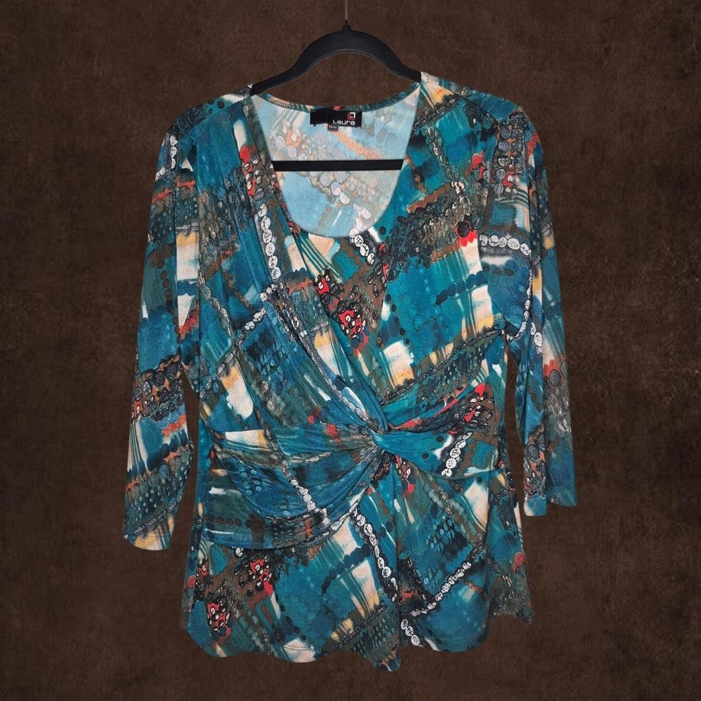 Laura Abstract Flowy Blouse